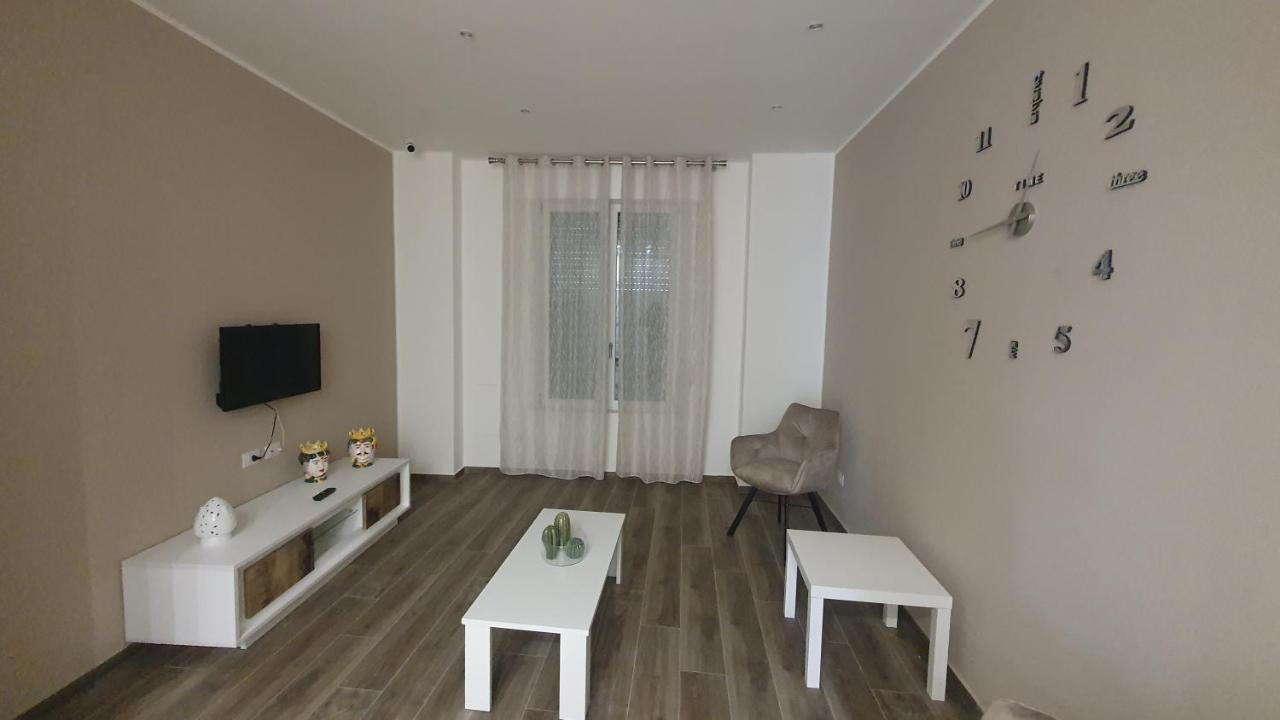 Garibaldi Rooms 29 - Piazza Marina A Palermo - In Pieno Centro. ภายนอก รูปภาพ